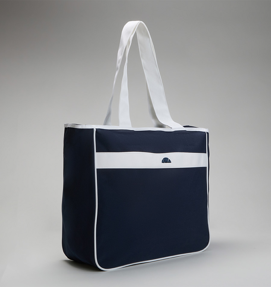 Cartera Larisa